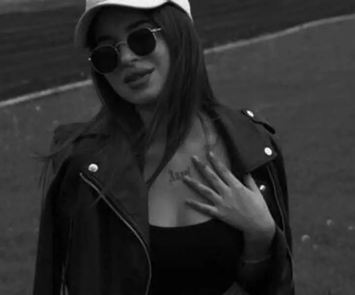 Mergina tikram džentelmenui